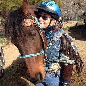 Meet your Posher, Lindy